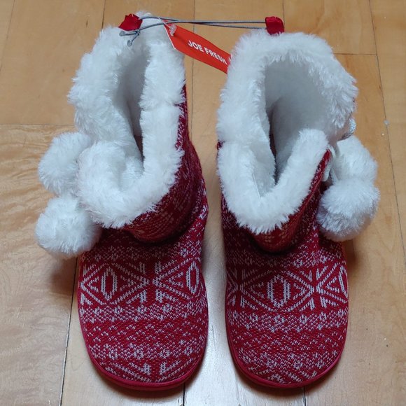 35-**NWT** Kids winter slippers - Picture 2 of 6
